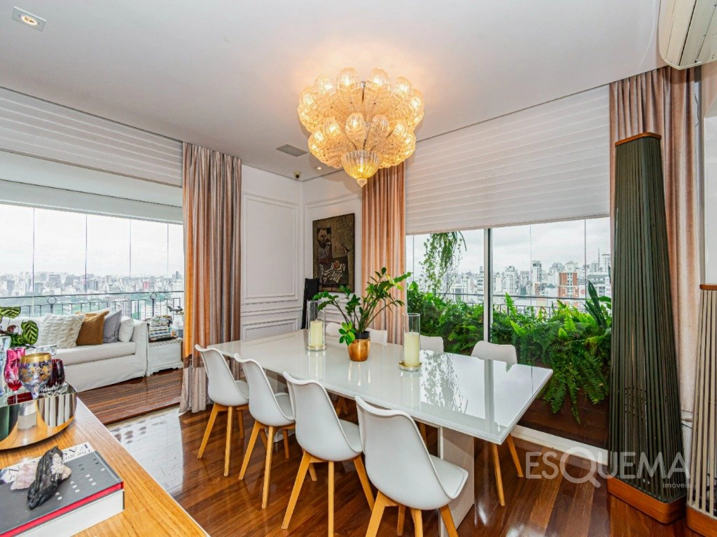 Apartamento com vista aberta e 4 suítes em área nobre do Paraíso - Imagem 13