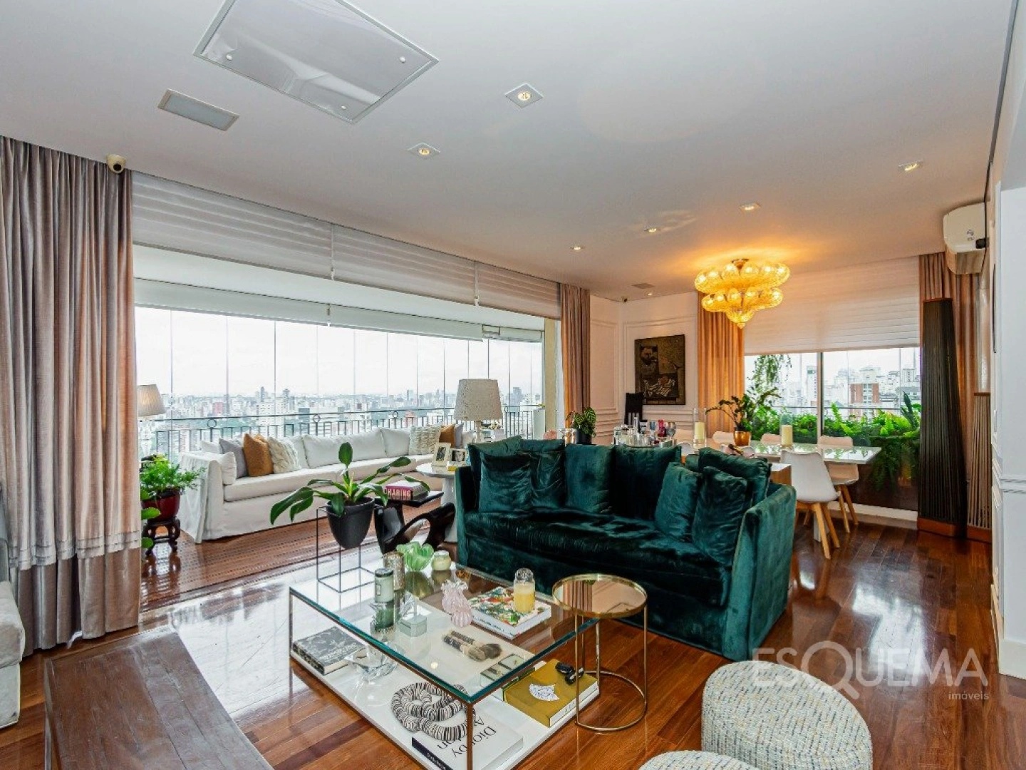 Apartamento com vista aberta e 4 suítes em área nobre do Paraíso - Imagem 1