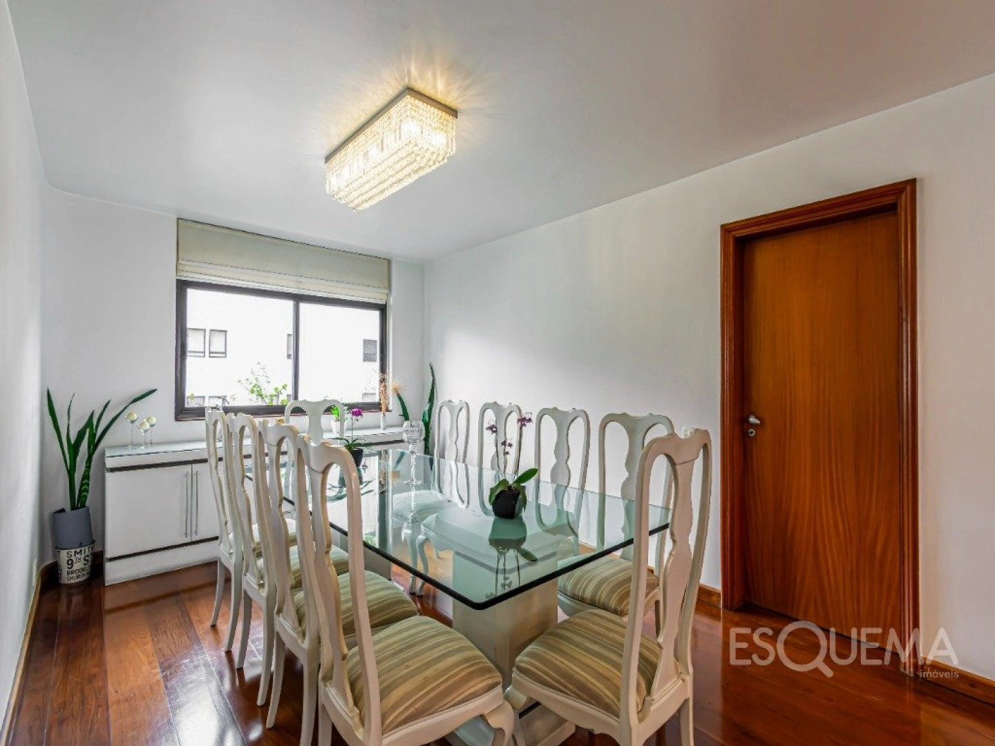 Apartamento reformado e iluminado em rua tranquila do Jardim Paulista - Imagem 11