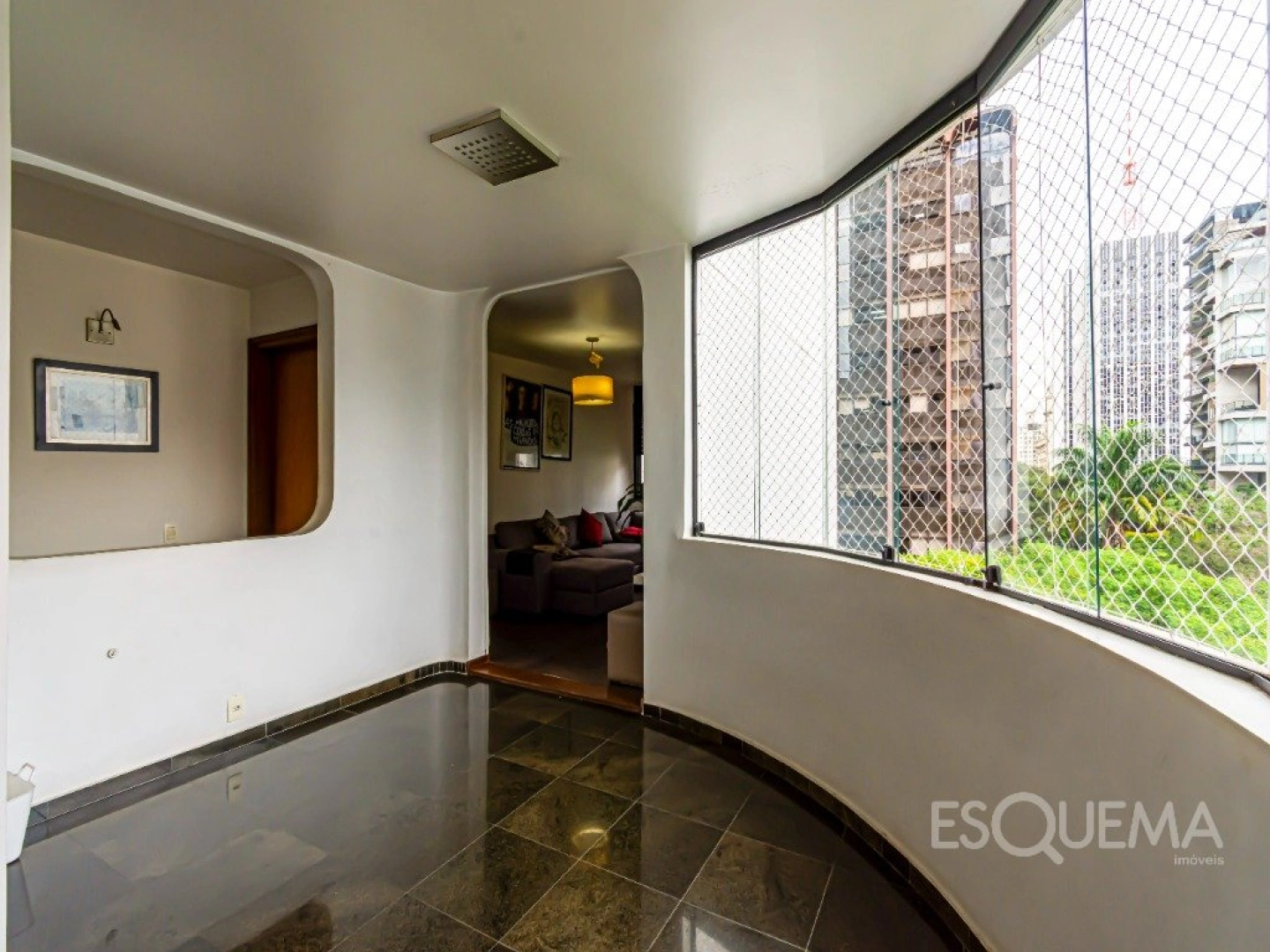 Apartamento reformado e iluminado em rua tranquila do Jardim Paulista - Imagem 15