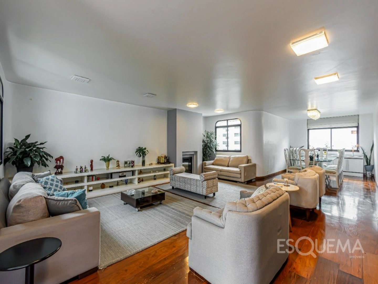 Apartamento reformado e iluminado em rua tranquila do Jardim Paulista - Imagem 1