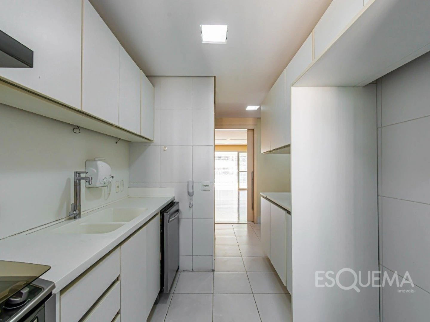 Apartamento com varanda gourmet e lazer completo próximo à Escola Móbile - Imagem 15