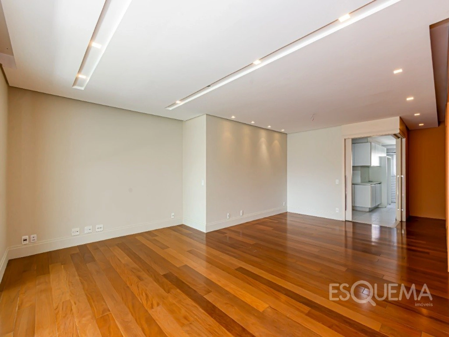 Apartamento com varanda gourmet e lazer completo próximo à Escola Móbile - Imagem 2