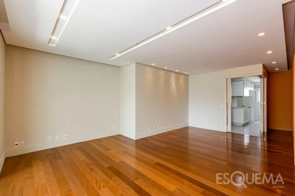 Apartamento com varanda gourmet e lazer completo próximo à Escola Móbile