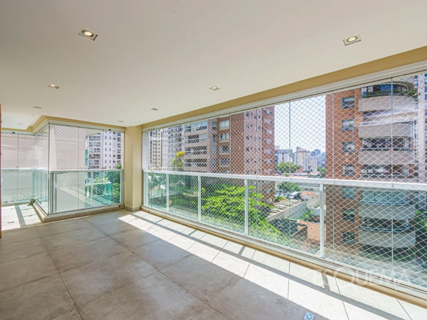 Apartamento com varanda gourmet e lazer completo próximo à Escola Móbile - Imagem 7
