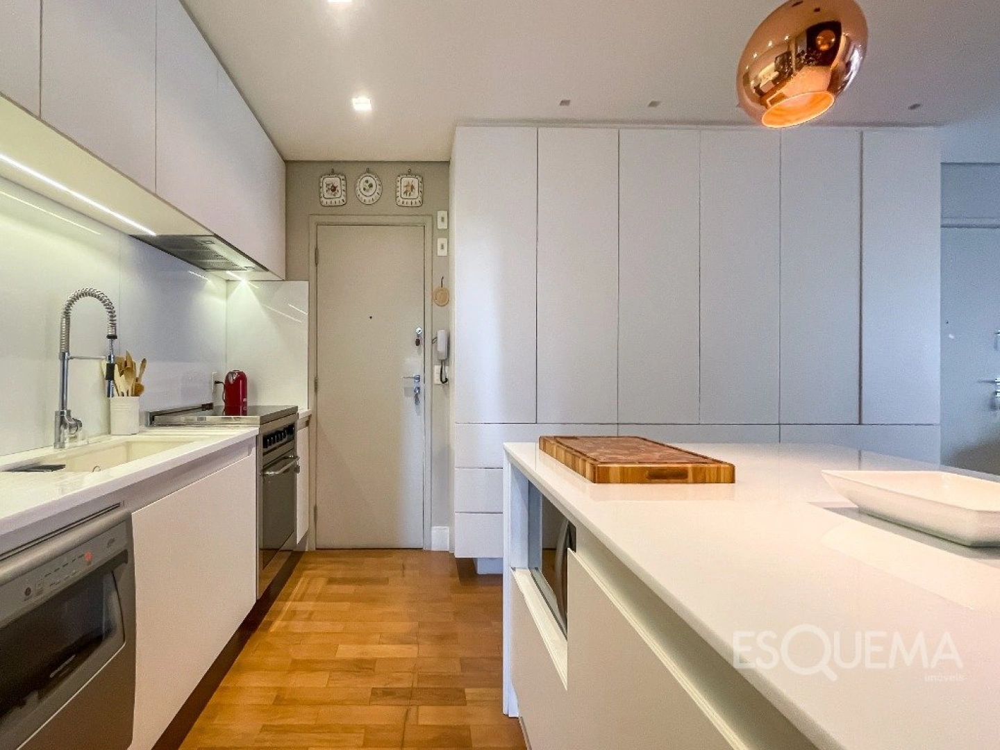 Apartamento reformado e iluminado no Jardim Paulista - Imagem 7