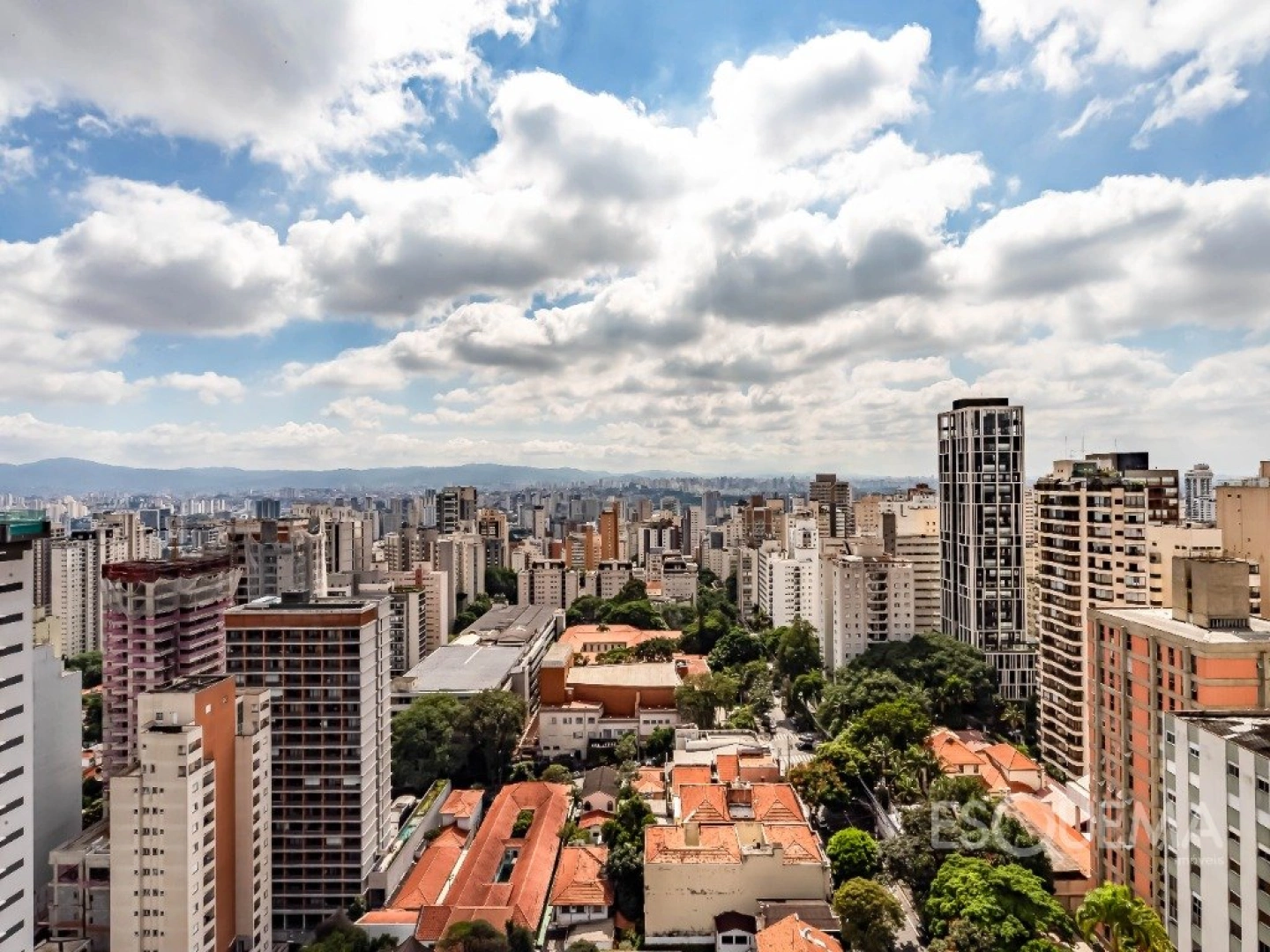 Cobertura mobiliada com piscina aquecida e vista panorâmica em Perdizes - Imagem 3