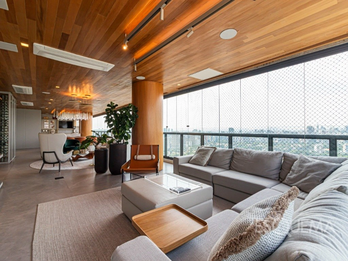 Apartamento em andar alto com vista livre - Imagem 4