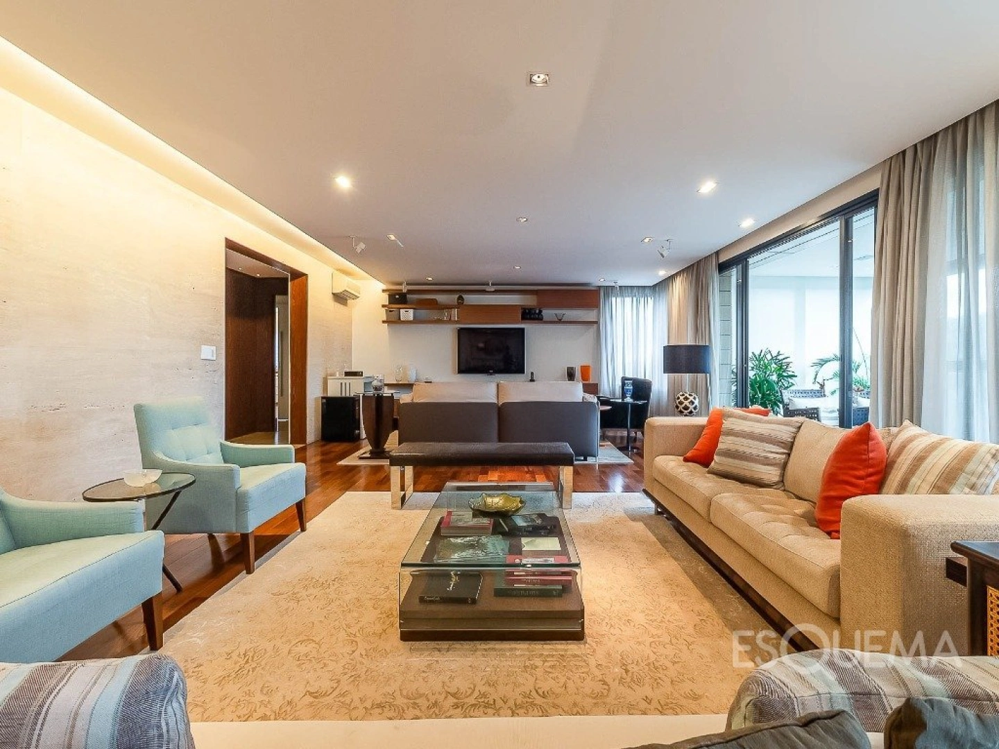 Apartamento com acabamentos refinados no Alto de Pinheiros - Imagem 4