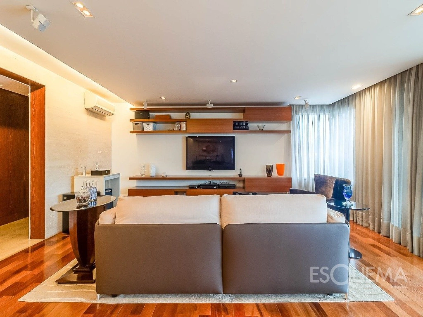 Apartamento com acabamentos refinados no Alto de Pinheiros - Imagem 7