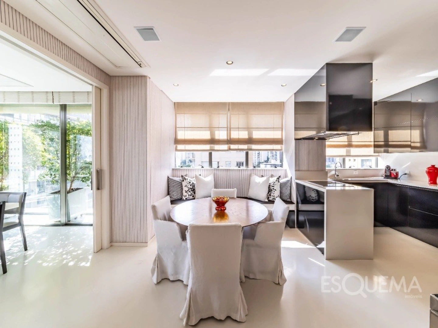 Apartamento com vista e luz natural, próximo ao Parque Ibirapuera - Imagem 10