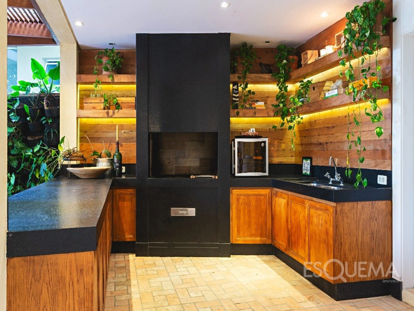 Casa aconchegante em rua tranquila e arborizada - Imagem 10