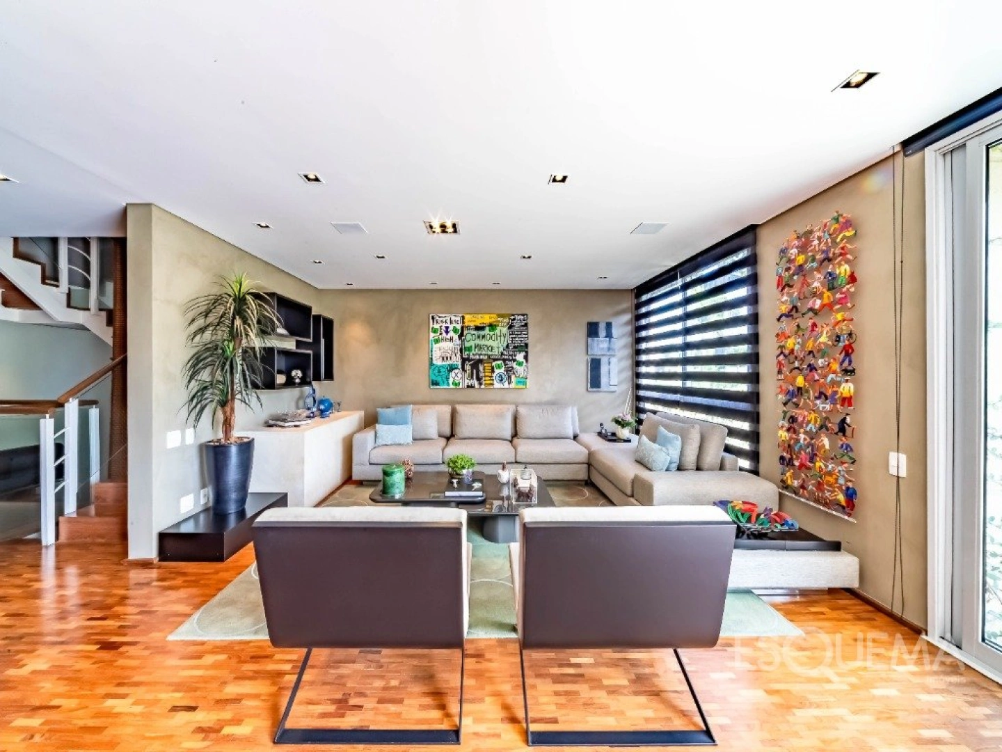 Casa iluminada e elegante em condomínio no Alto de Pinheiros - Imagem 11