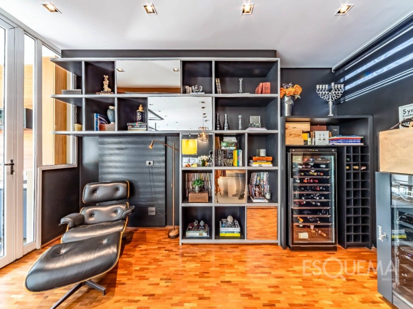Casa iluminada e elegante em condomínio no Alto de Pinheiros - Imagem 8