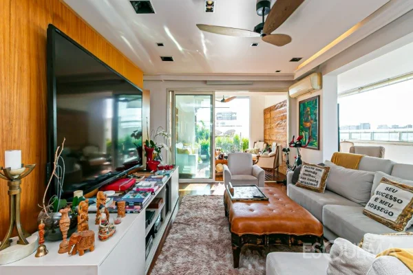 Cobertura duplex com vista panorâmica no Itaim Bibi