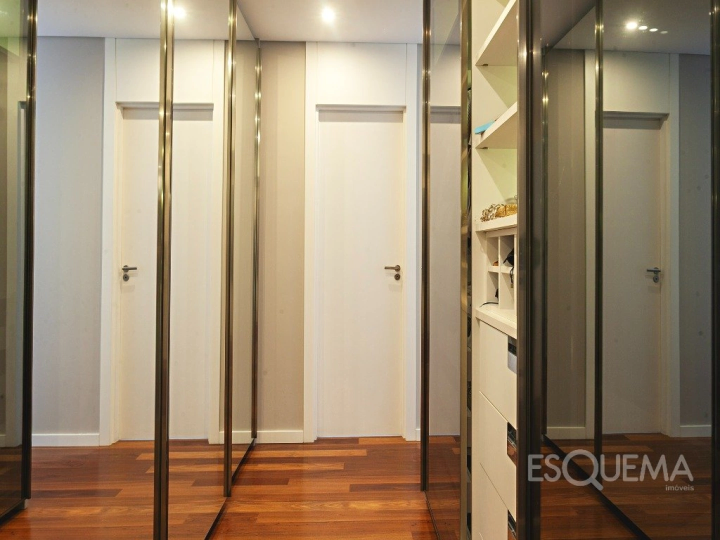 Apartamento mobiliado e decorado à venda - Imagem 12