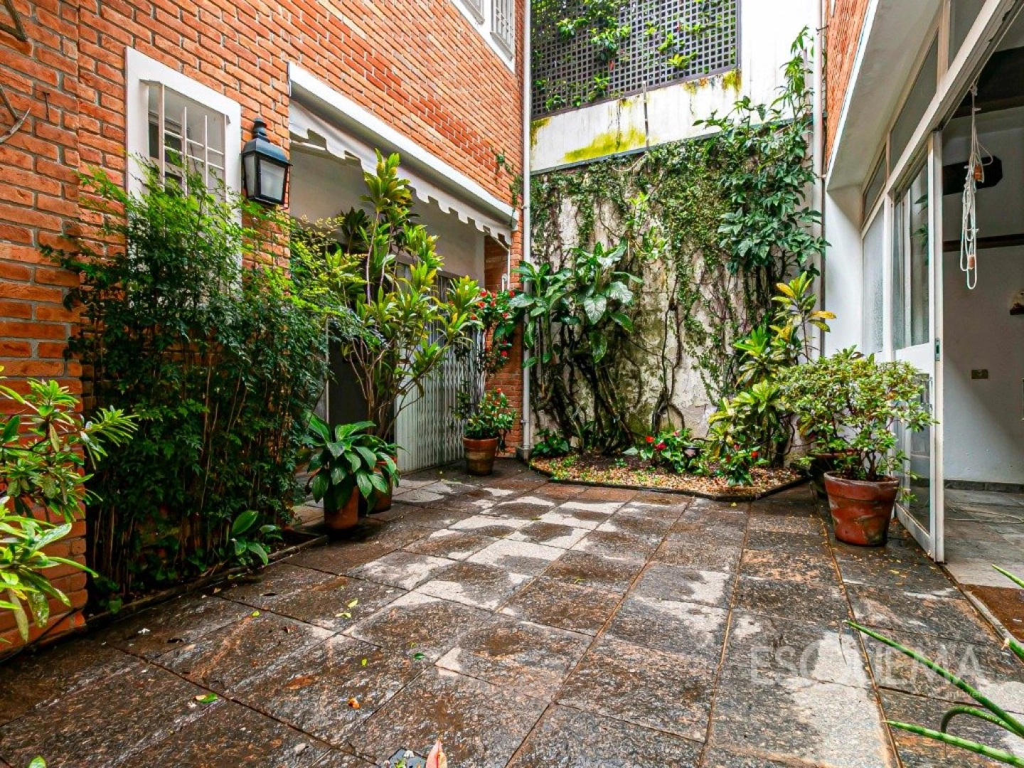 Casa à venda em localização privilegiada no Jardim Paulistano - Imagem 5