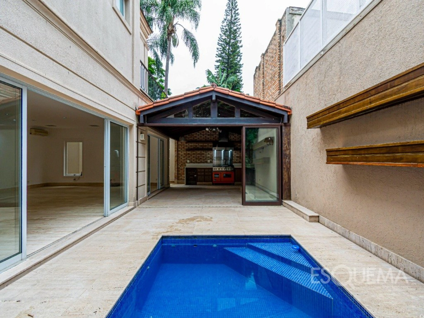 Casa sofisticada em condomínio exclusivo no Jardim Europa - Imagem 1
