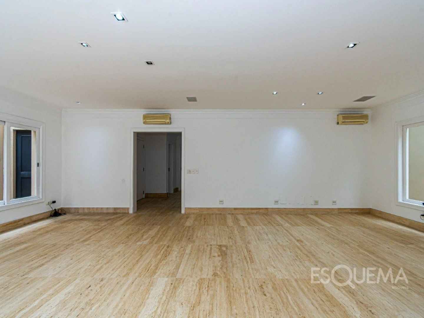 Casa sofisticada em condomínio exclusivo no Jardim Europa - Imagem 8