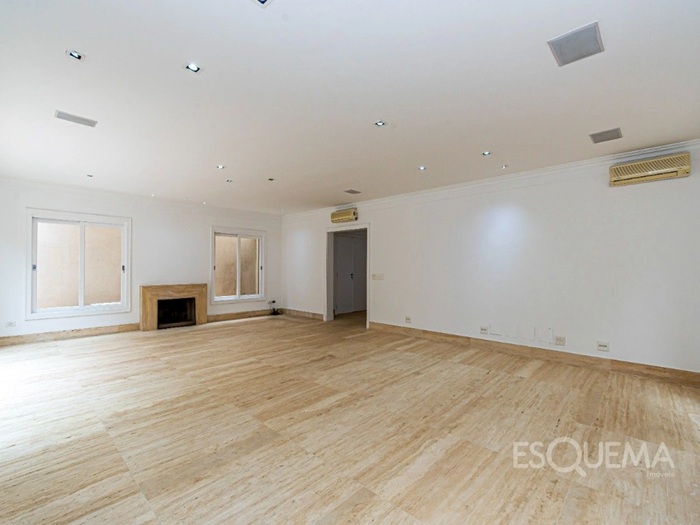 Casa sofisticada em condomínio exclusivo no Jardim Europa - Imagem 9
