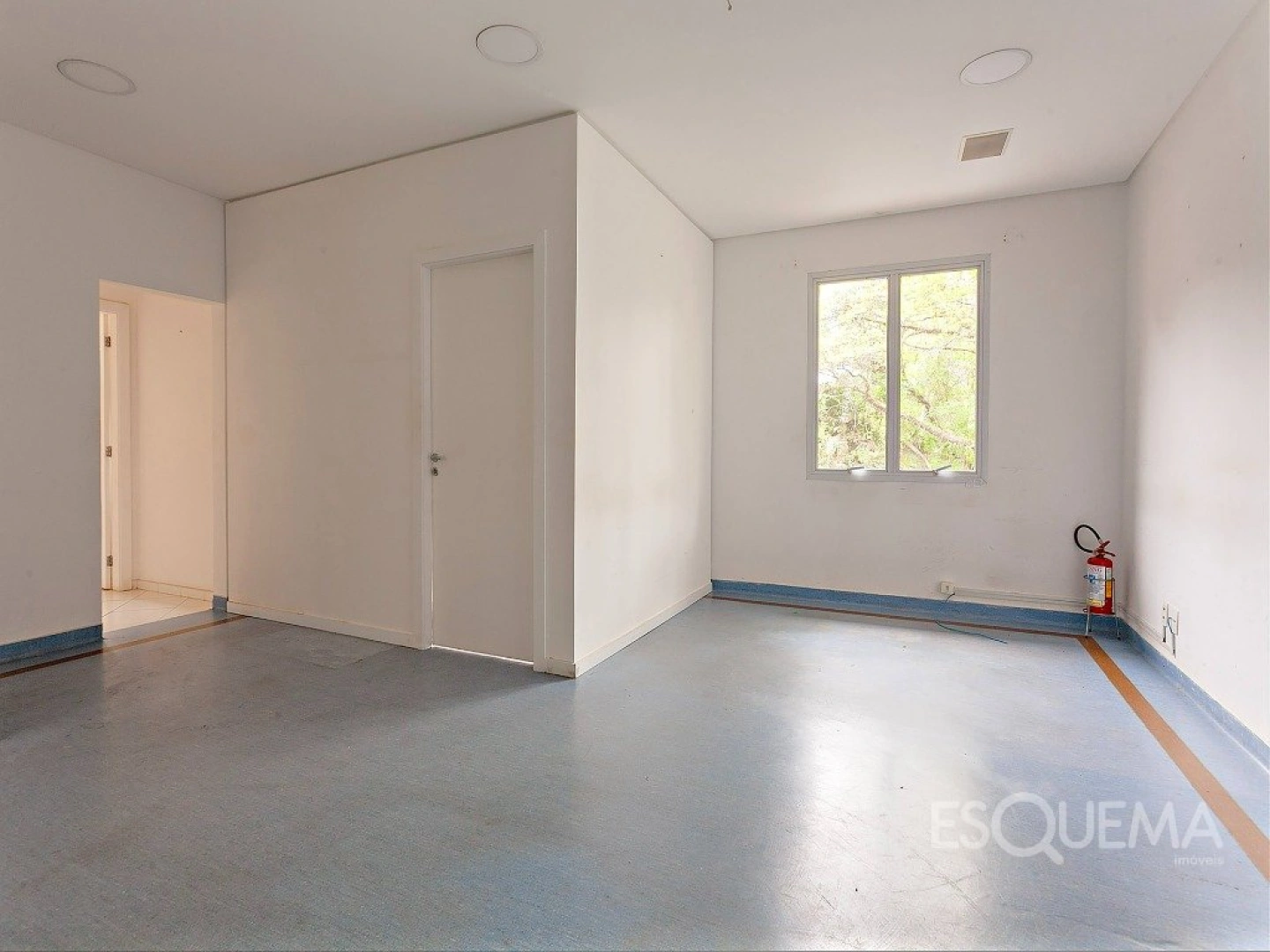 Casa comercial imponente em avenida renomada no Jardim América - Imagem 14