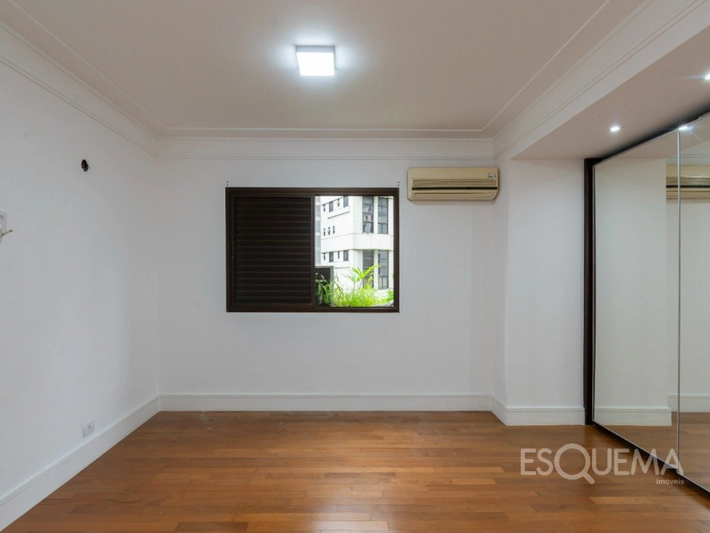 Apartamento à venda com 206 m² na Vila Nova Conceição - Imagem 12