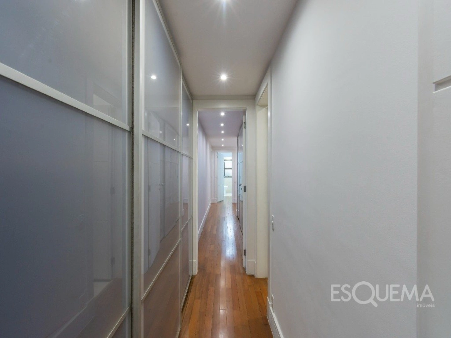 Apartamento à venda com 206 m² na Vila Nova Conceição - Imagem 14