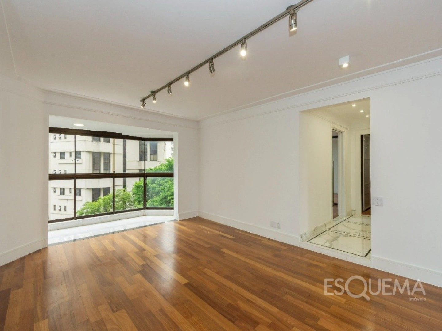 Apartamento à venda com 206 m² na Vila Nova Conceição - Imagem 2