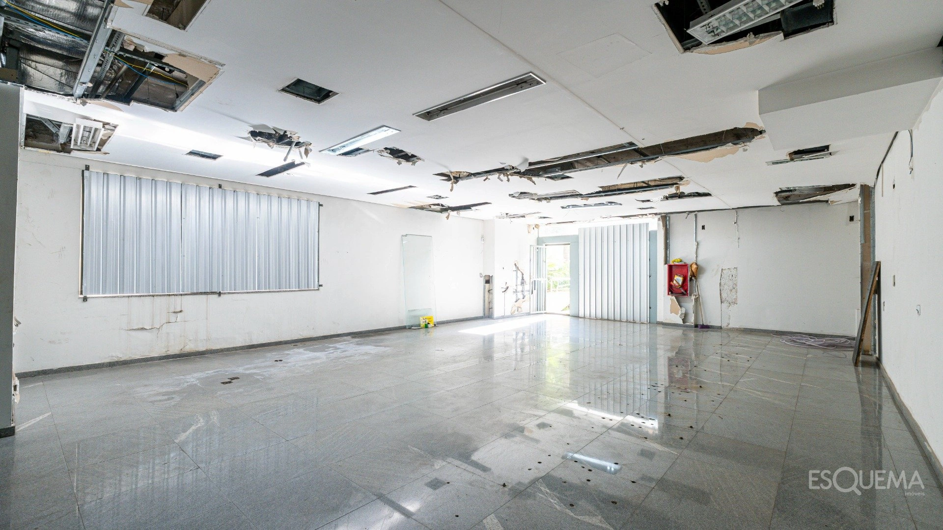 Casa comercial com subsolo na Avenida Ibirapuera - Imagem 4