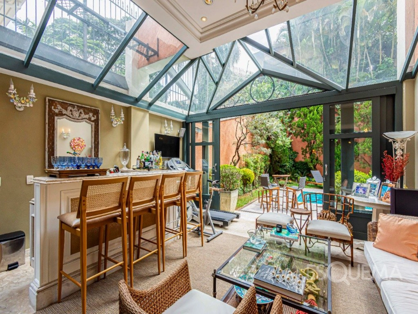 Casa com piscina aquecida na Cidade Jardim - Imagem 1