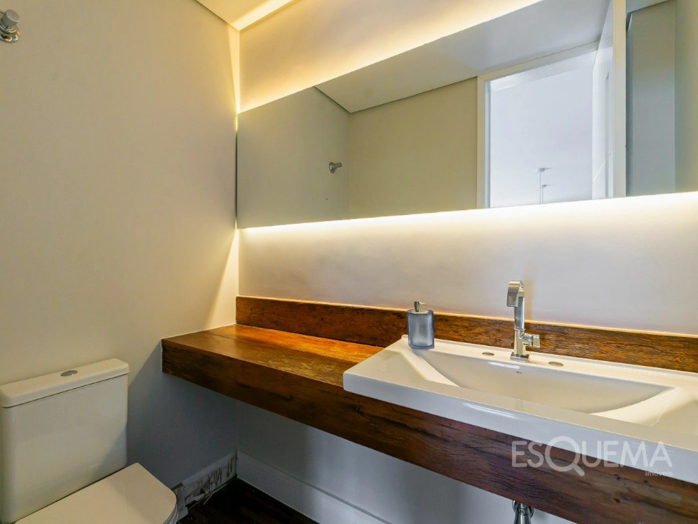Casa térrea reformada no Boaçava - Imagem 7