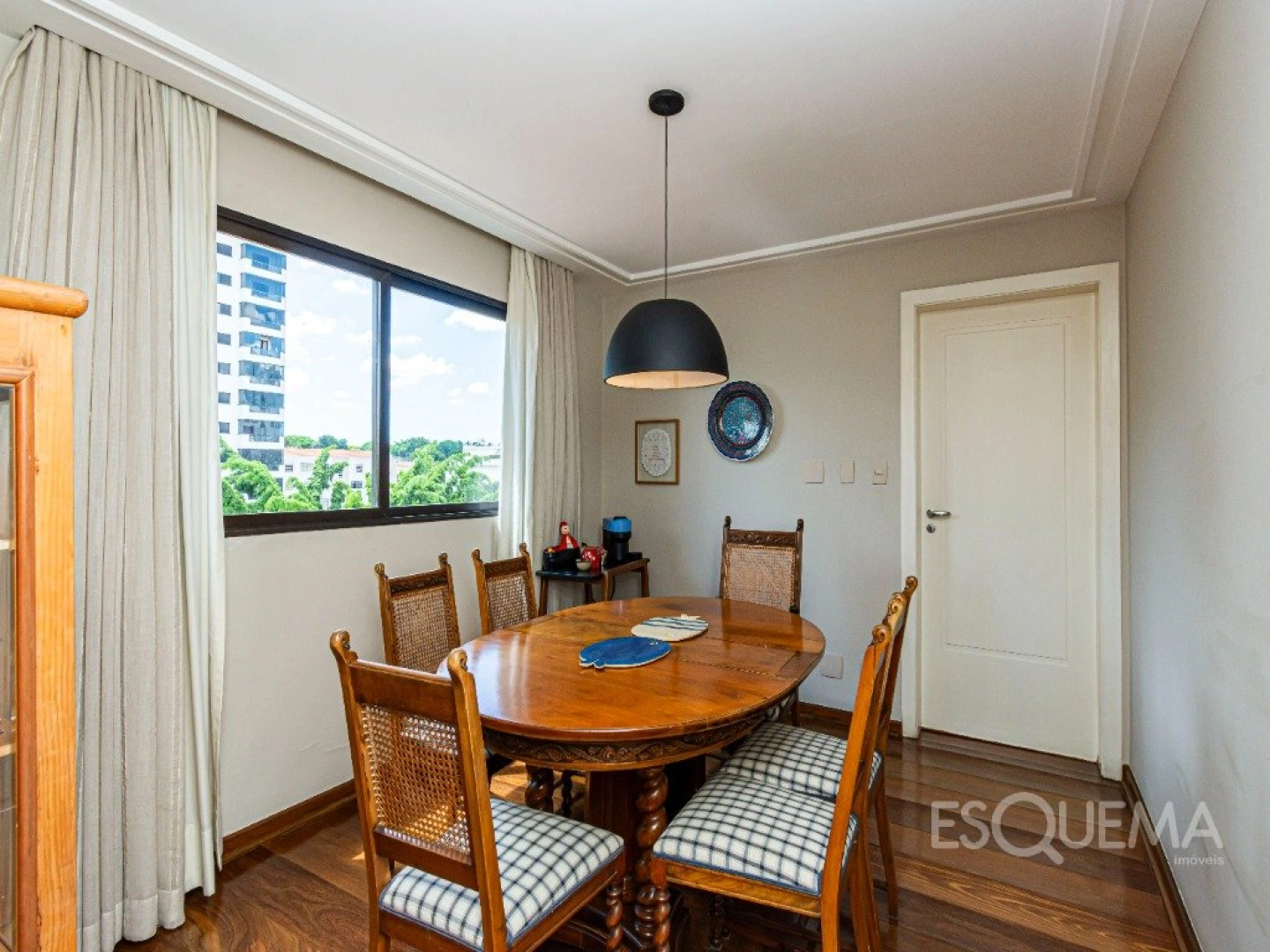 Apartamento reformado, com terraço em Moema - Imagem 14