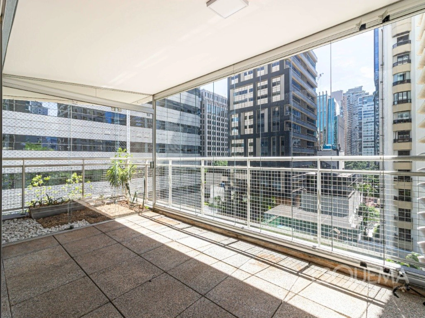 Apartamento reformado no Itaim Bibi - Imagem 1