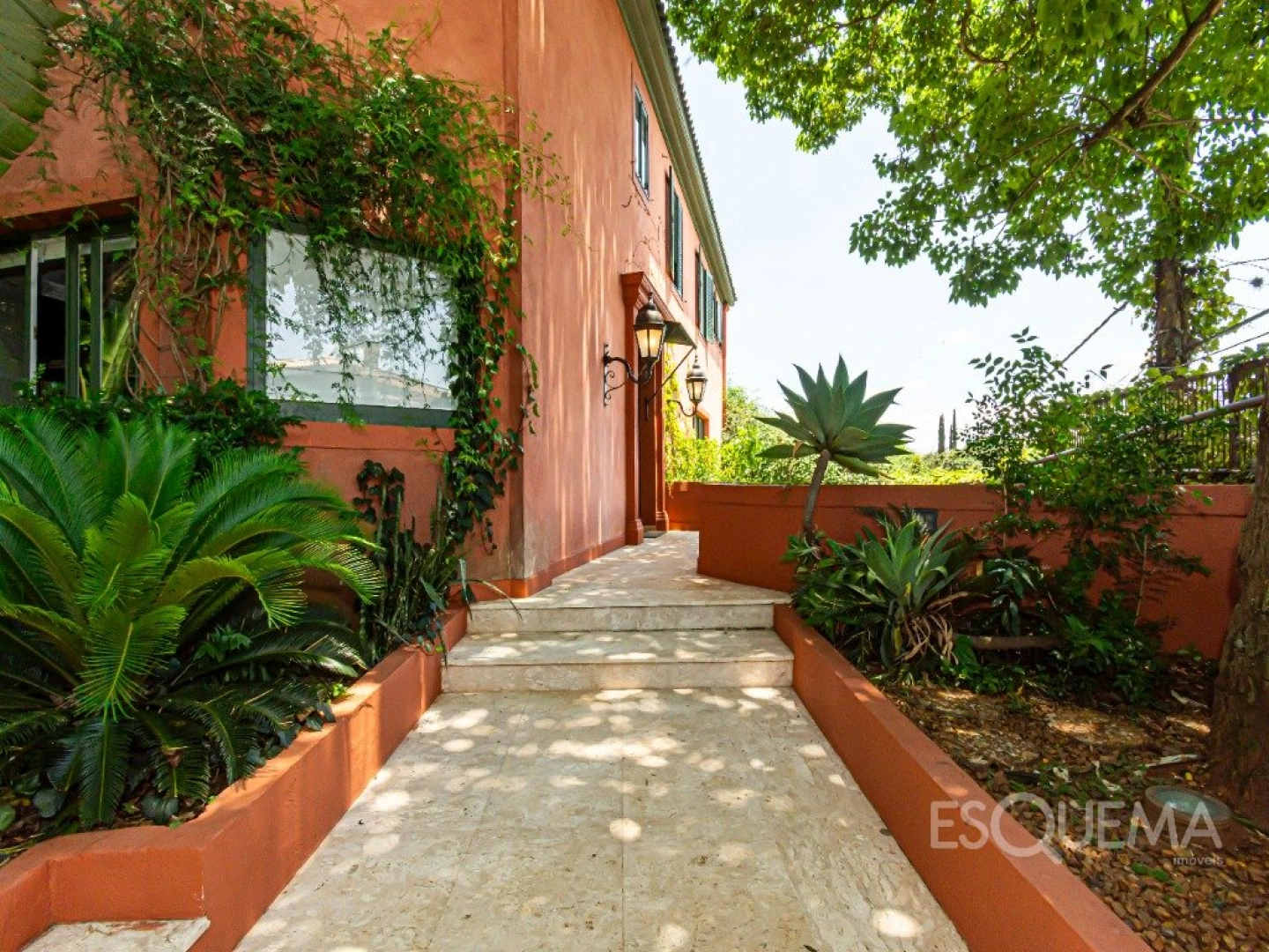 Casa em rua fechada e segura no Cidade Jardim - Imagem 3