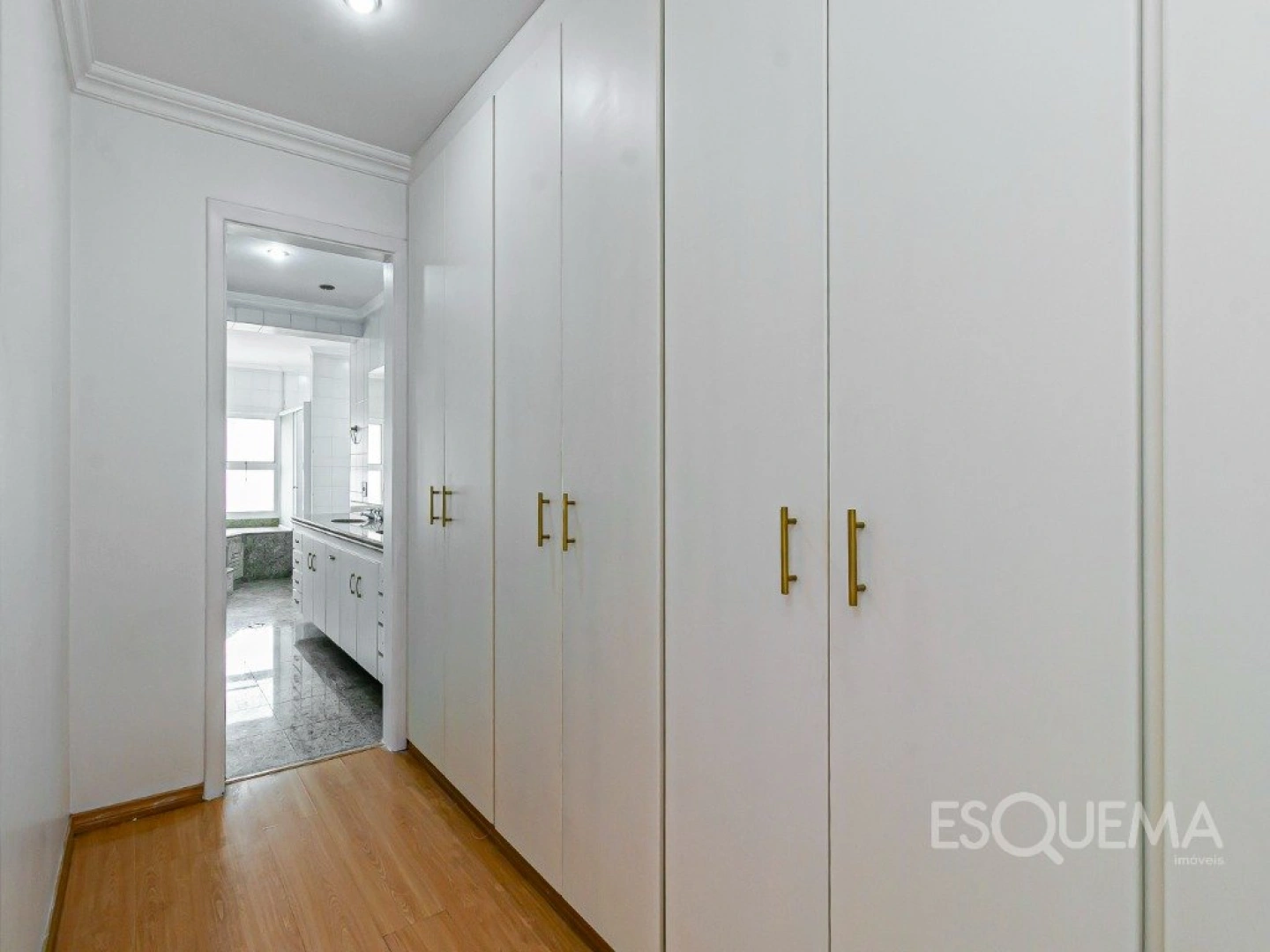 Apartamento com hall privativo próximo ao Parque Burle Marx - Imagem 10