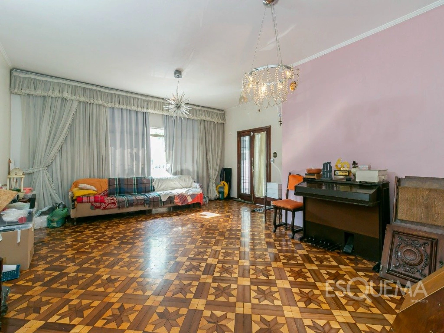 Casa em área comercial, em Moema Pássaros - Imagem 2