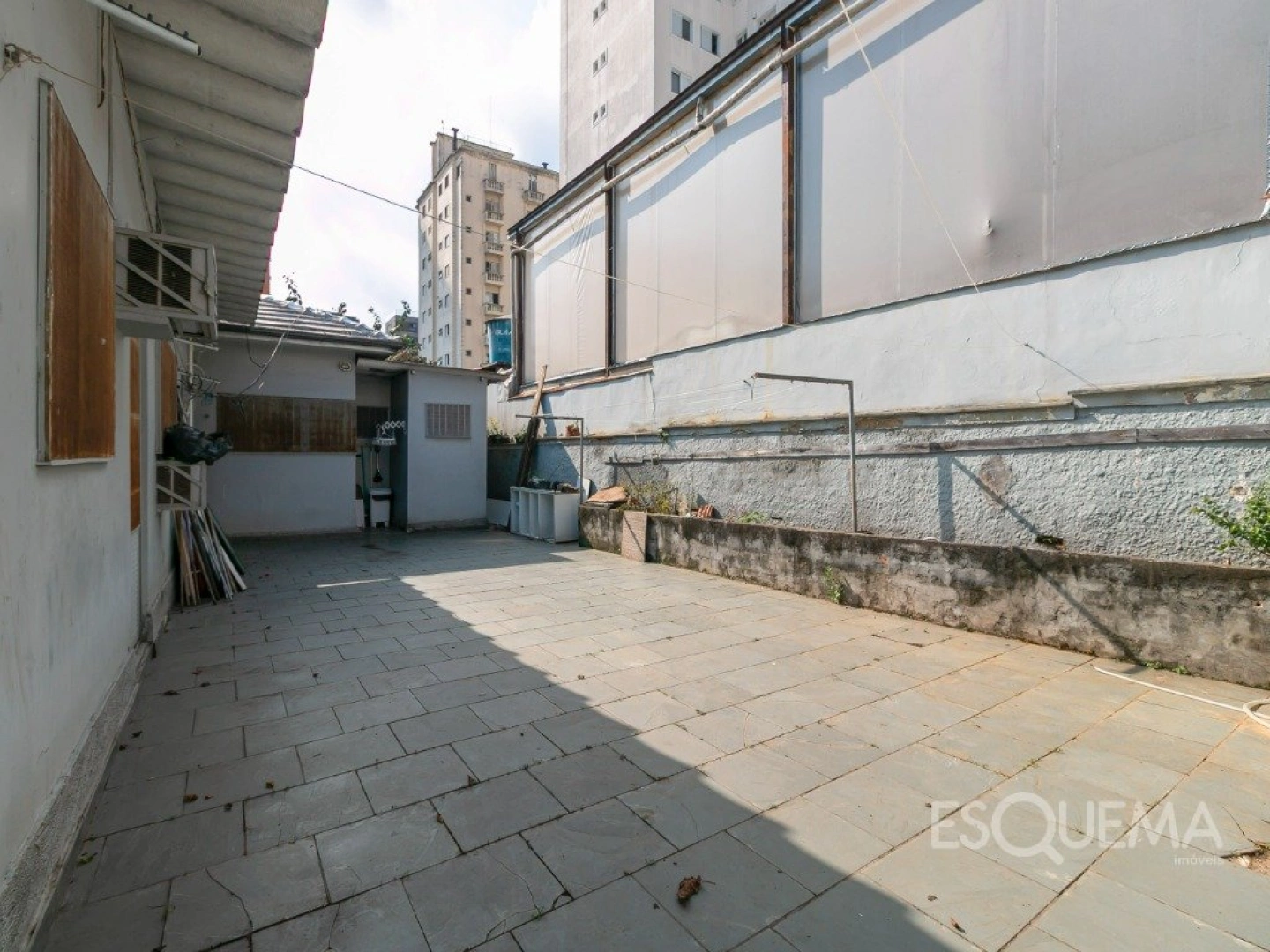 Casa em área comercial, em Moema Pássaros - Imagem 8