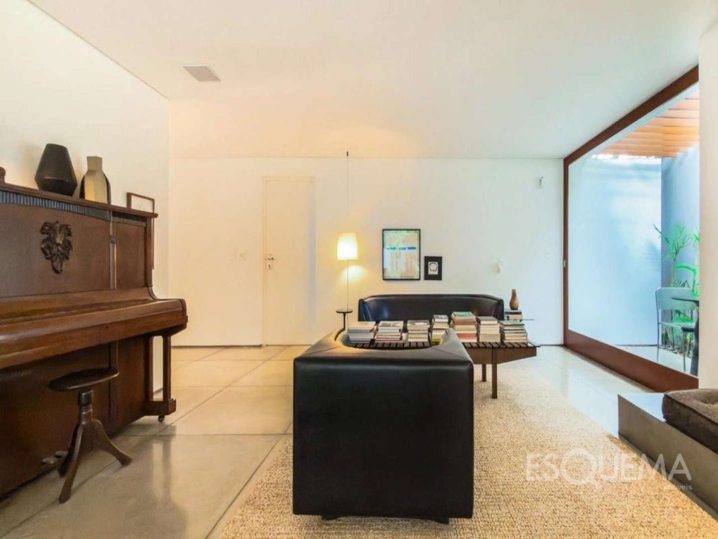 Casa com piscina e área gourmet em Alto de Pinheiros - Imagem 11