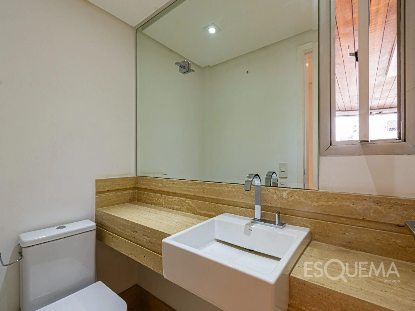 Apartamento em edifício assinado por Ruy Ohtake em Moema Pássaros - Imagem 5