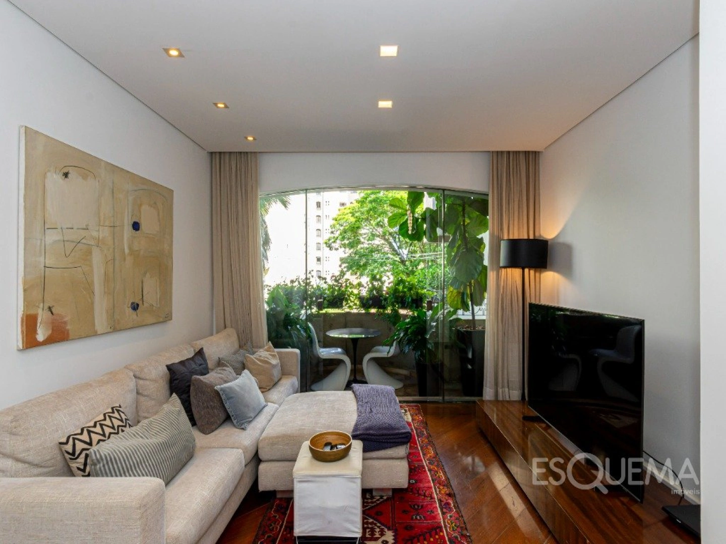 Apartamento duplex em edifício com quadra de tênis próximo ao Colégio Santa Cruz - Imagem 8