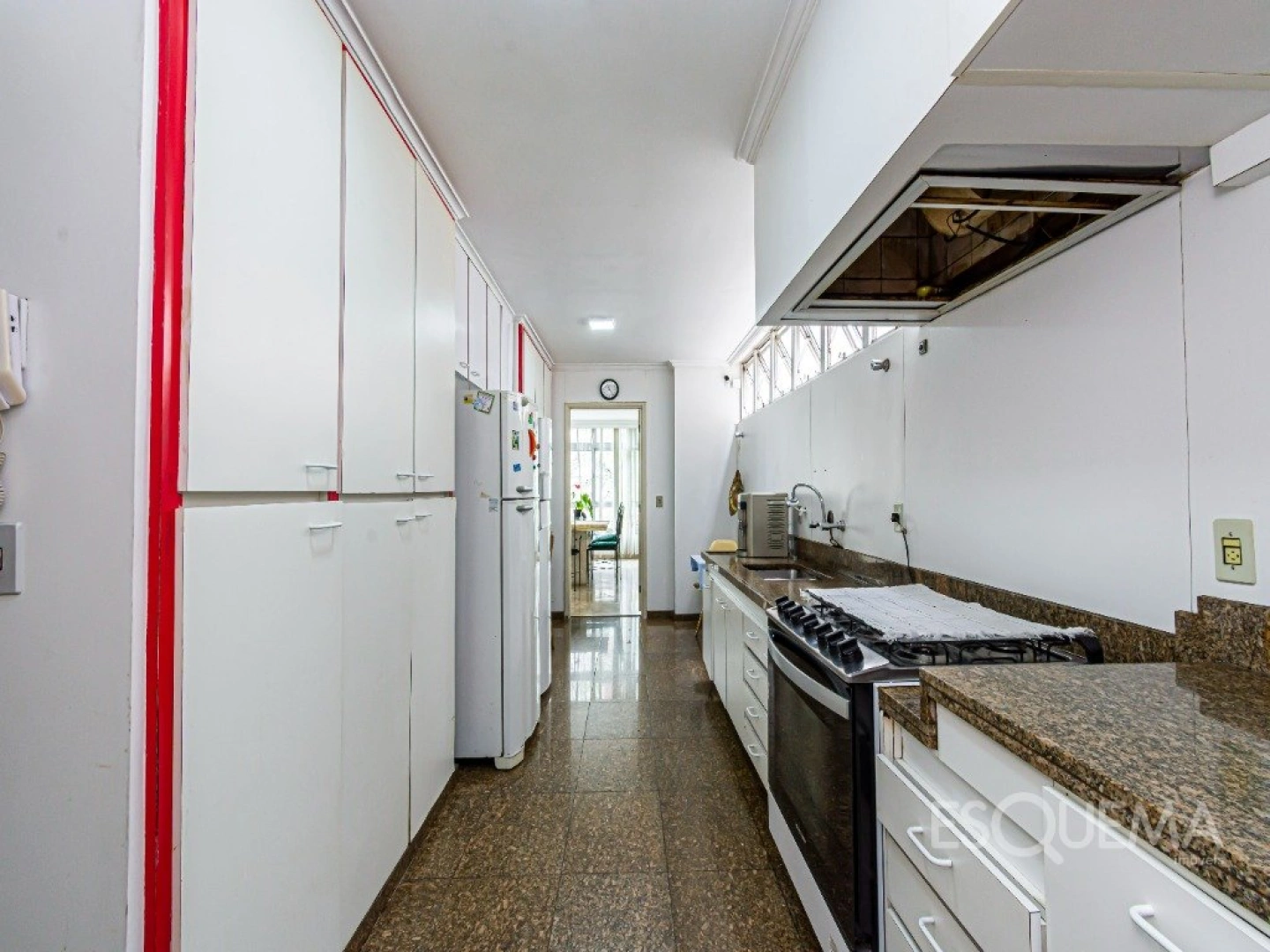 Apartamento a poucos metros da Praça Buenos Aires - Imagem 9