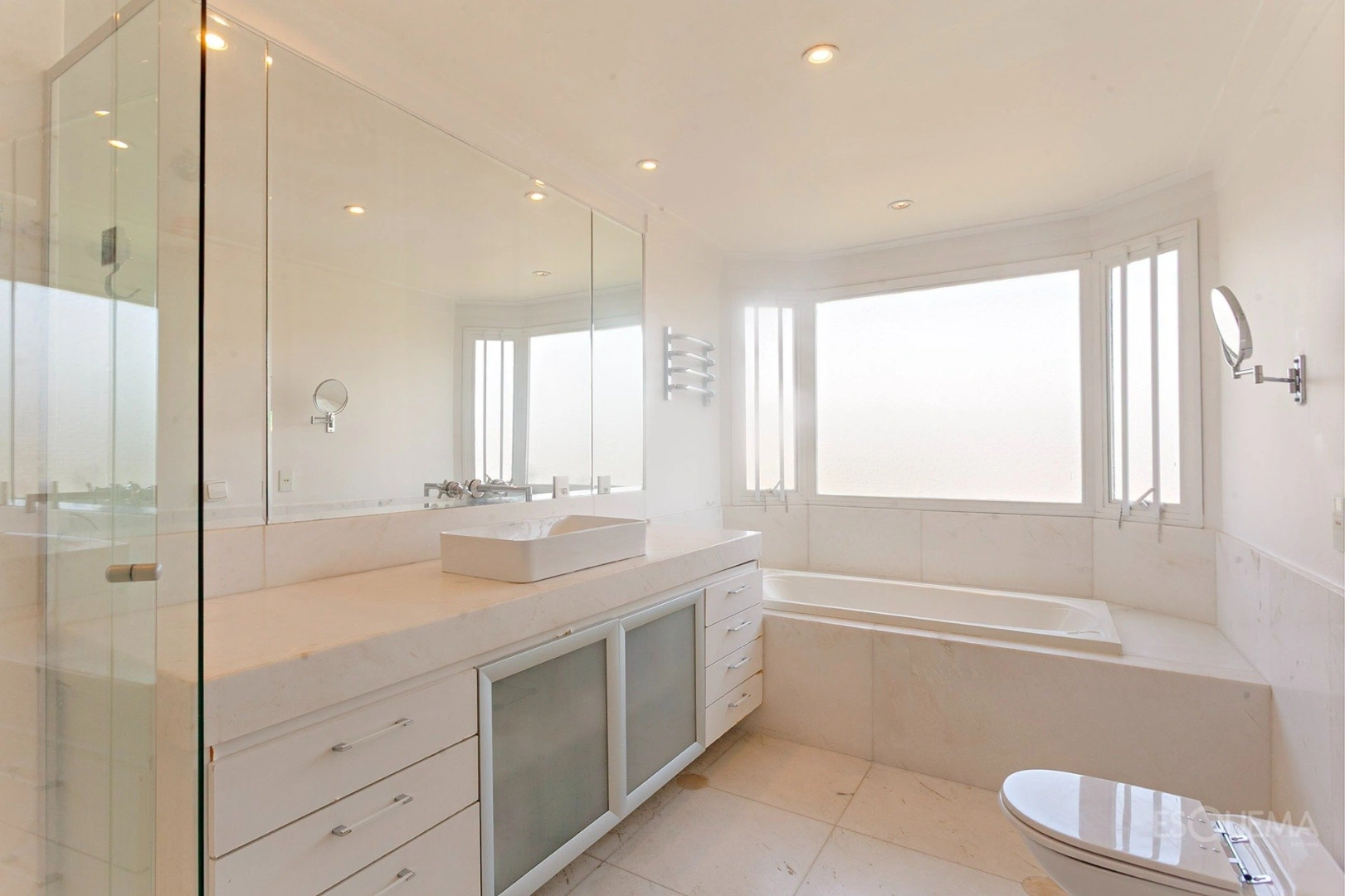 Apartamento impecável, totalmente reformado e pronto para morar - Imagem 14