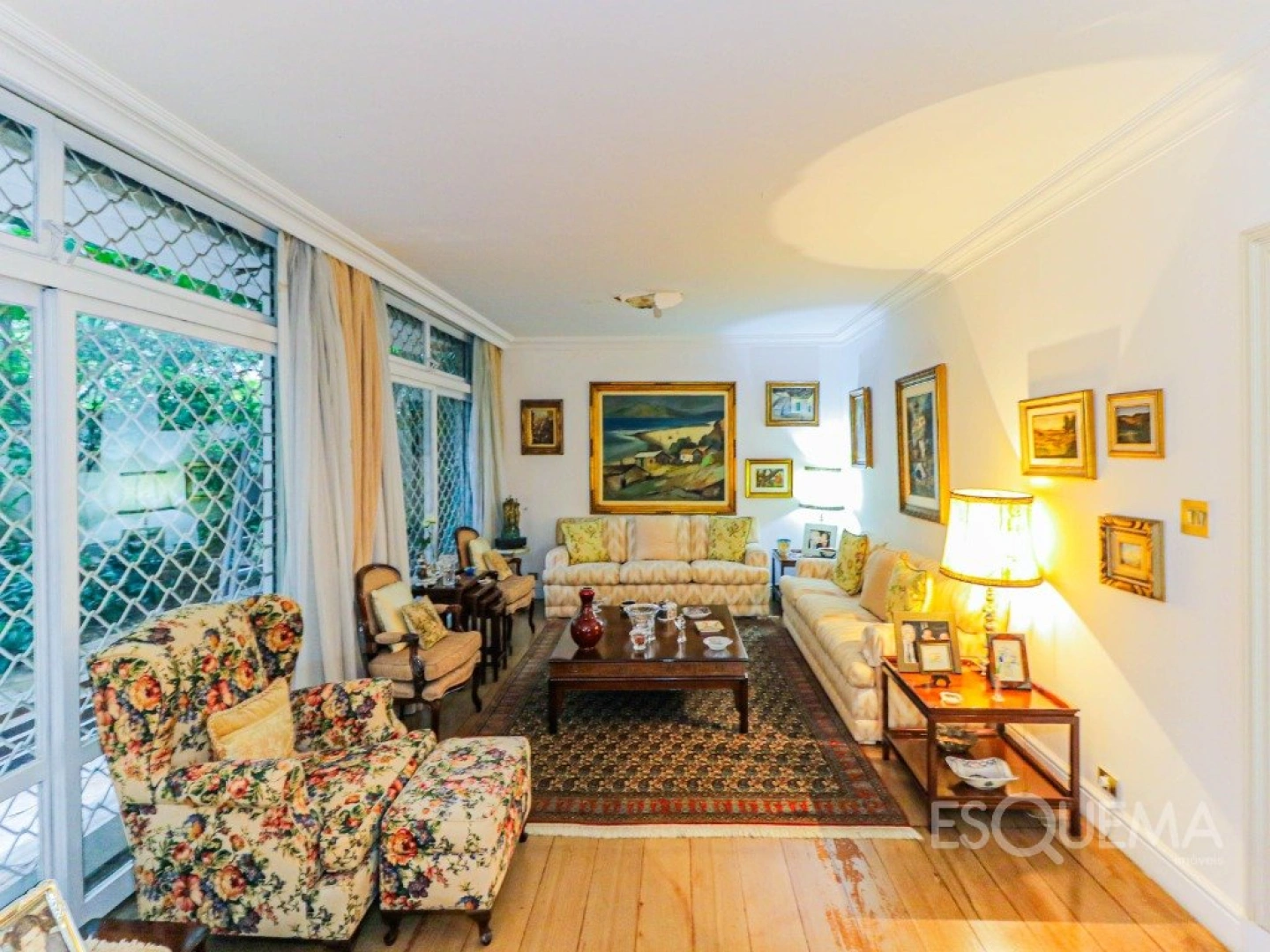Casa próxima ao Parque Ibirapuera com 4 suítes e grande potencial de modernização - Imagem 4