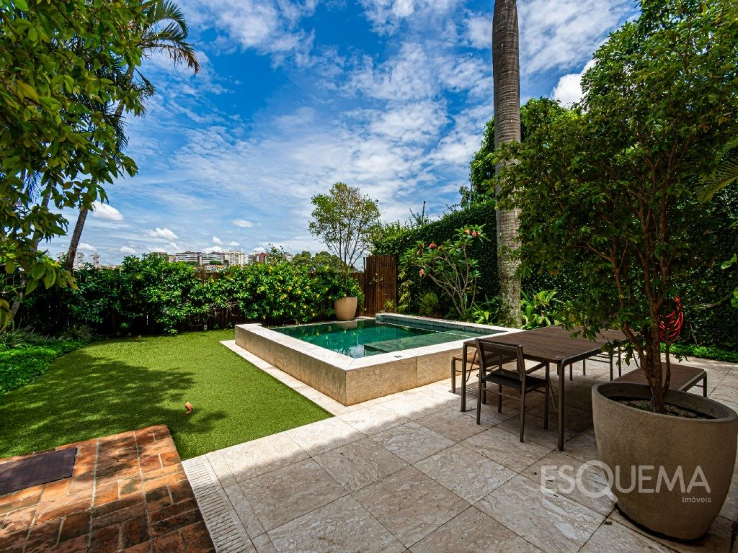 Casa charmosa com vista privilegiada e lazer integrado - Imagem 11