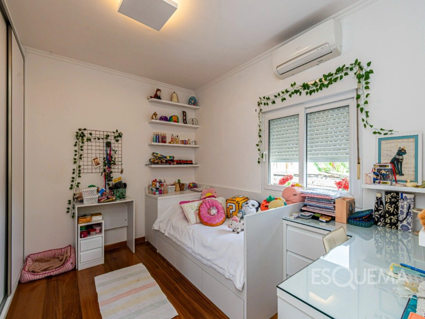 Casa charmosa com vista privilegiada e lazer integrado - Imagem 14
