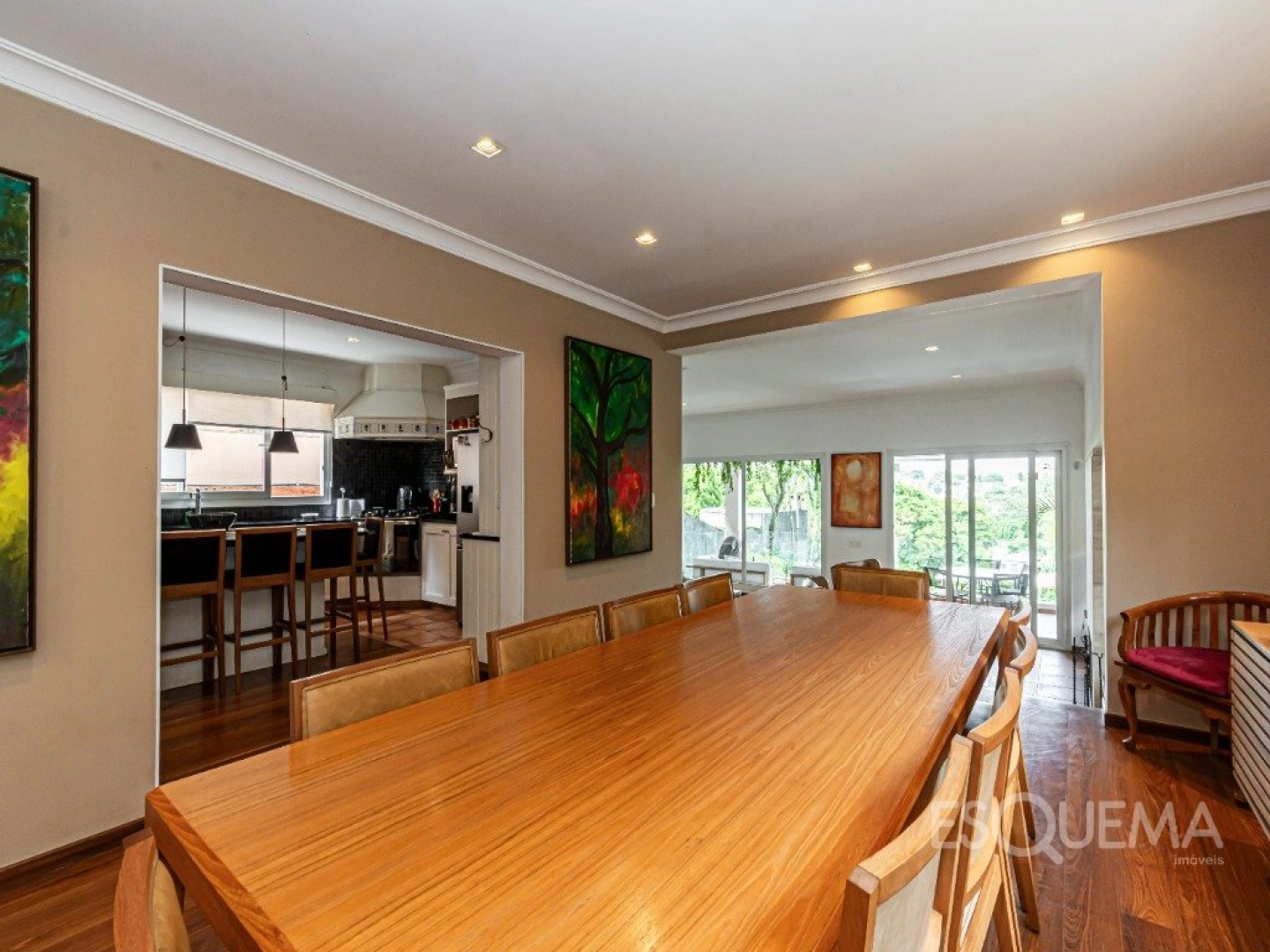 Casa charmosa com vista privilegiada e lazer integrado - Imagem 2