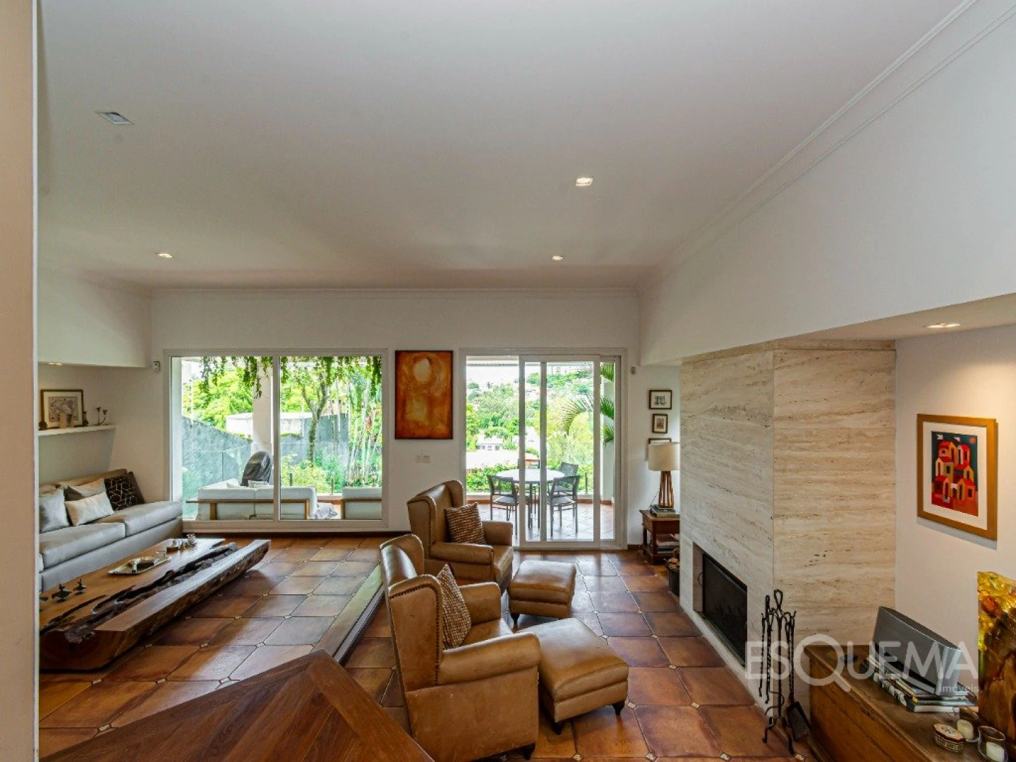 Casa charmosa com vista privilegiada e lazer integrado - Imagem 4