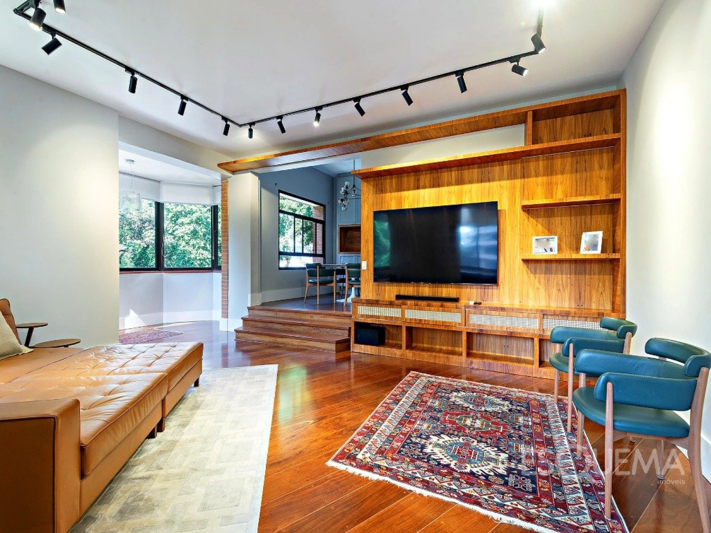 Apartamento na melhor rua de Moema Pássaros - Imagem 1