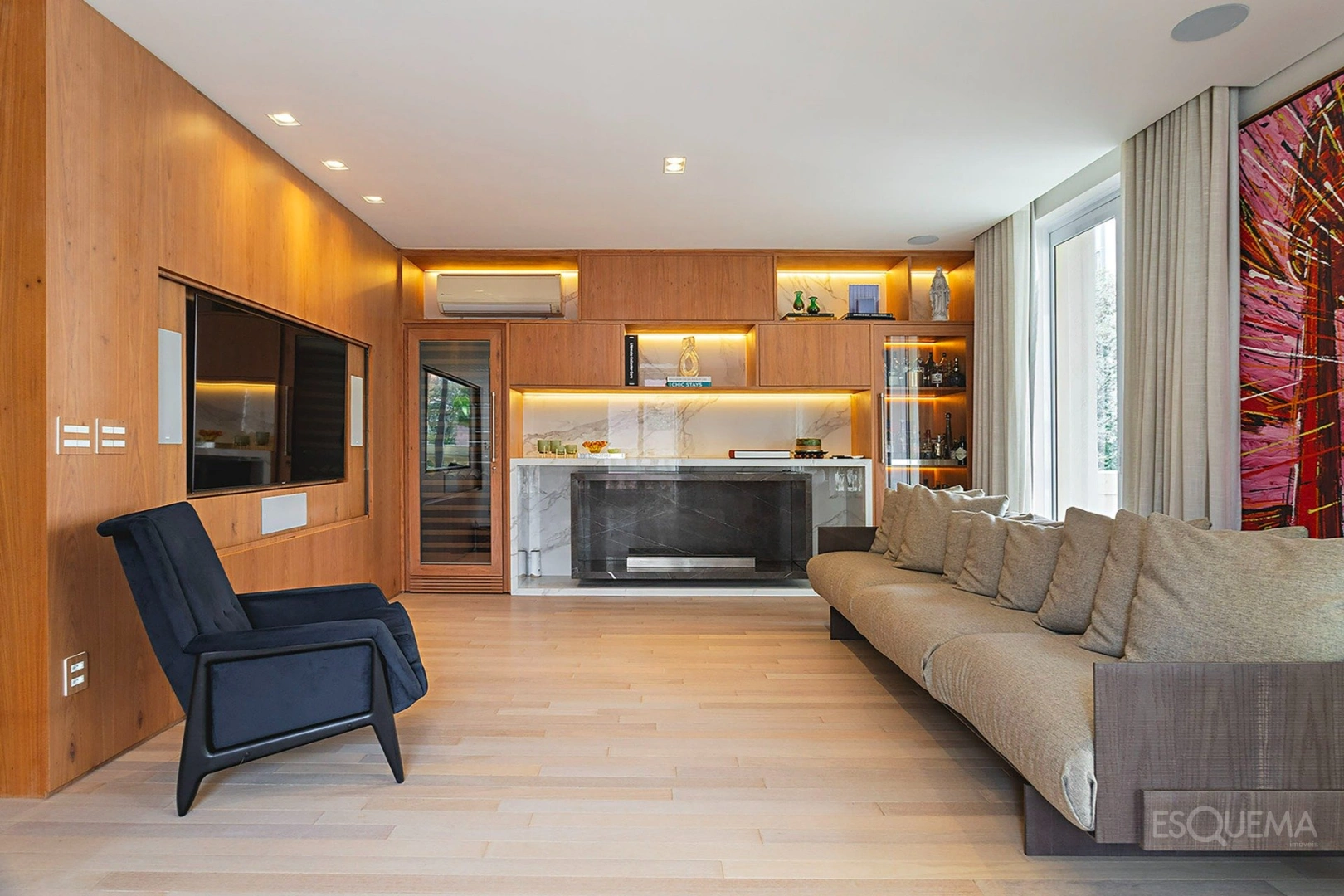 Apartamento clássico com fachada tradicional e planta contemporânea - Imagem 3