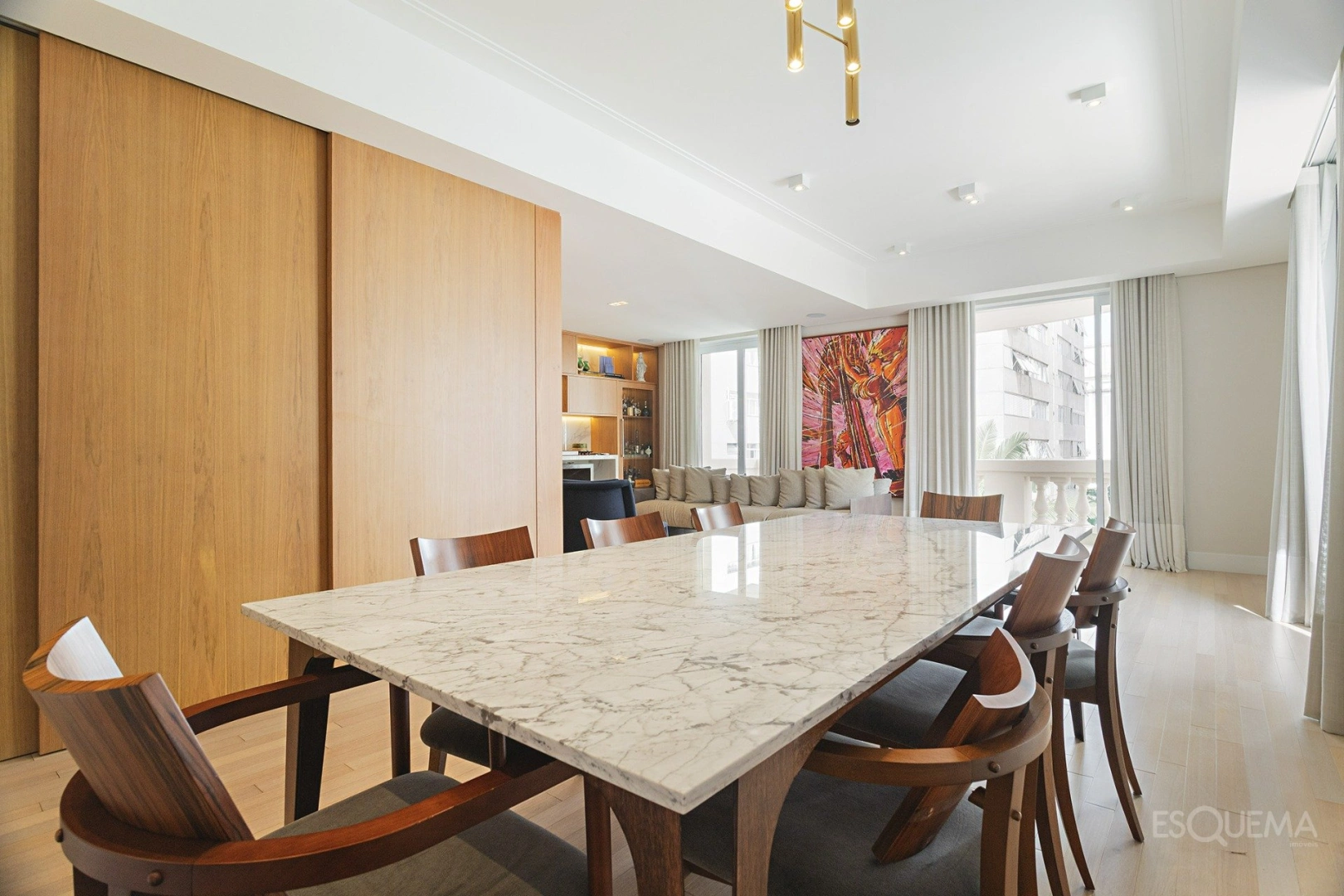 Apartamento clássico com fachada tradicional e planta contemporânea - Imagem 6